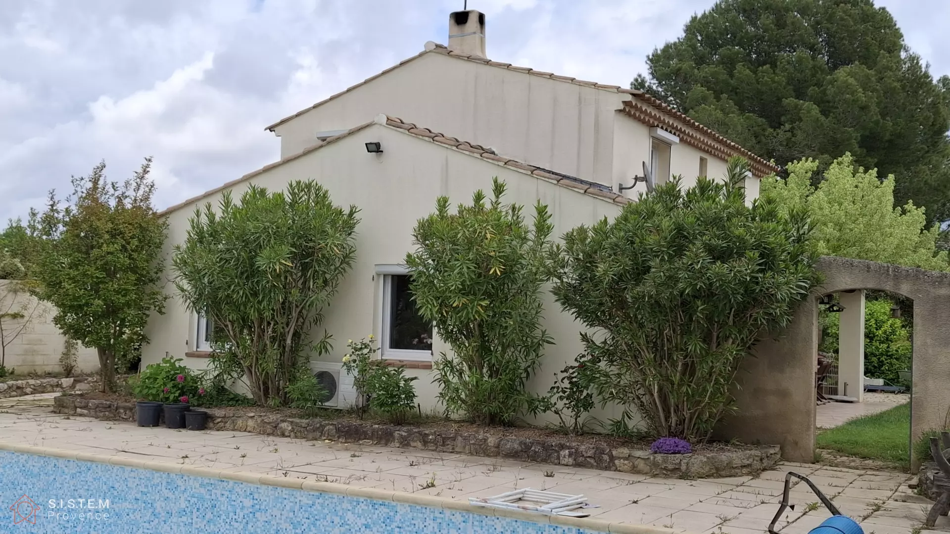 Maison Pertuis solaire climatisation